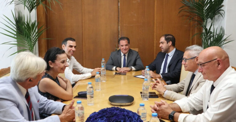 Σύσκεψη υπό τον Υπ. Υγείας Άδωνι Γεωργιάδη για τη δυνατότητα διασύνδεσης του Γ.Ν. Ρεθύμνου με την Ιατρική Σχολή του Πανεπιστημίου Κρήτης