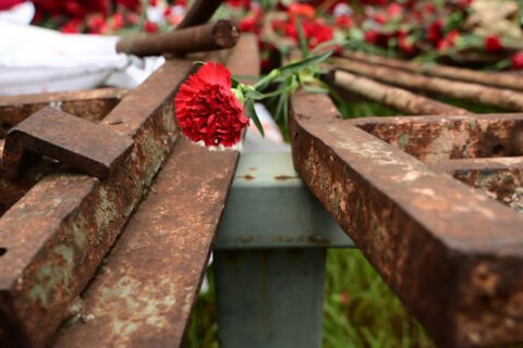 2025-11-18-polytexneio